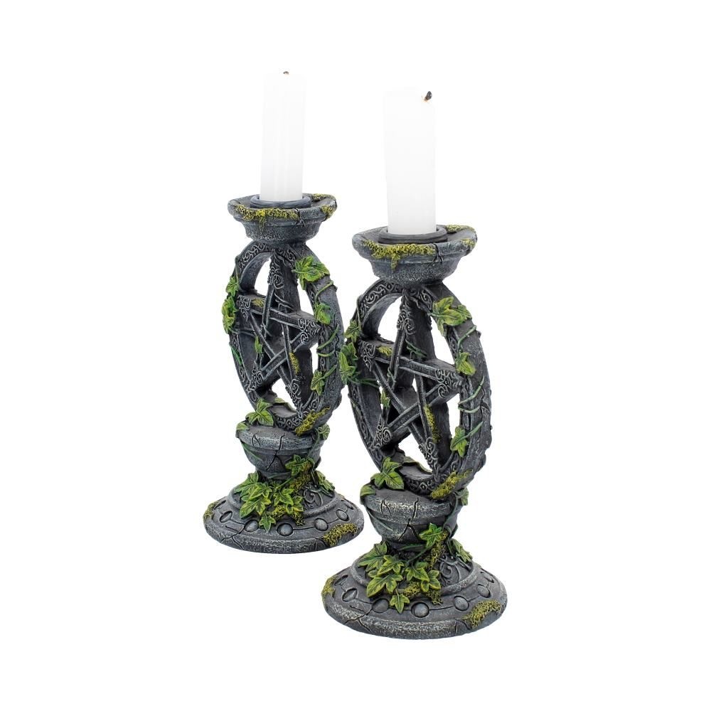 Nemesis Now - Wiccan Pentagram Kaarsenstandaard - Set van 2 - Grijs/Groen